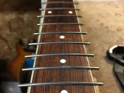 guitar frets