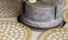 How to Grind Precision Ceramic Materails?